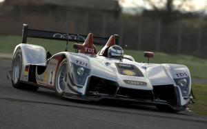 Audi R15 TDI 2009 года